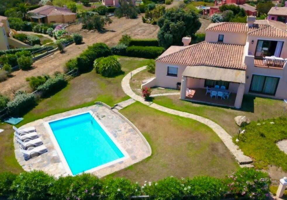 Villa Claudia Piscina Privata Stintino Exterior foto